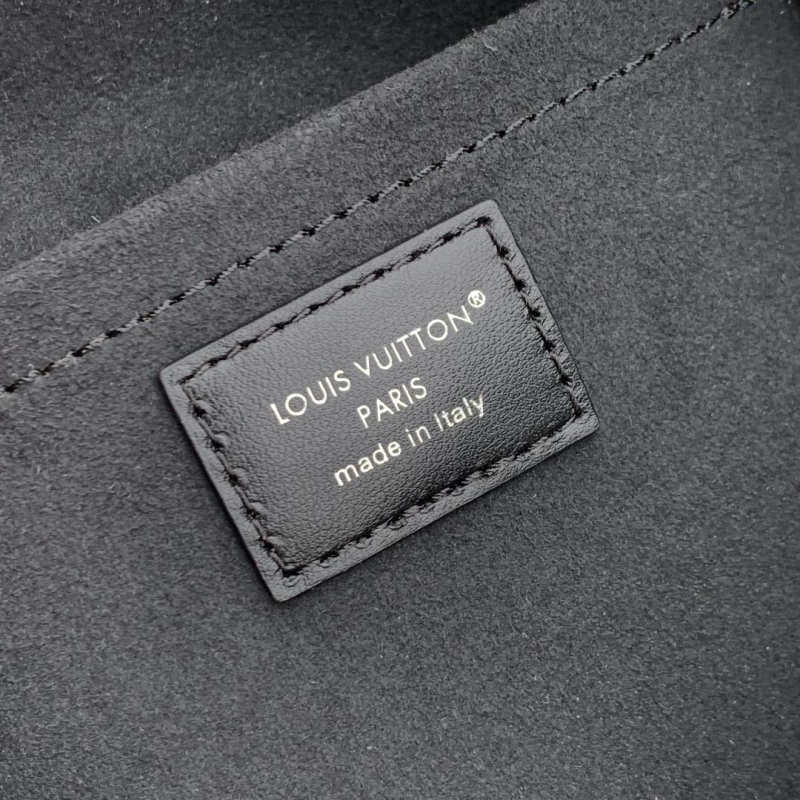 LV Bucket Bags